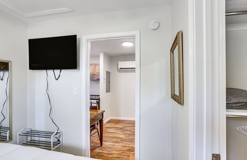 Sylvester Apartment | Charming Sylvester Apartment - 17 Mi to Albany!