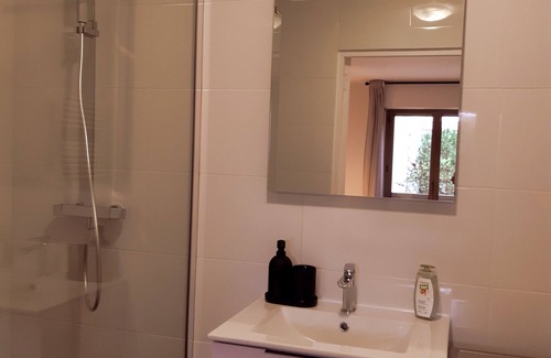 Puteaux Apartment | Charming T2 renovated Neuilly-sur-Seine: Lease Mobility