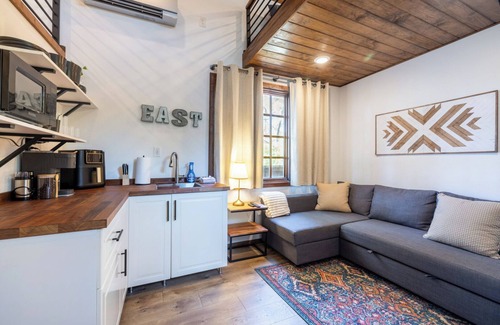 Austin Cottage | Charming Tiny Home Cottage - East Side!