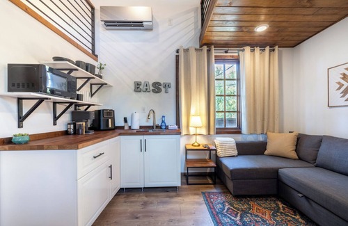 Austin Cottage | Charming Tiny Home Cottage - East Side!