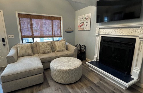 Lackawaxen House | Charming updated 3-bedroom house in Lackawaxen with HOT TUB