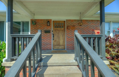 Tulsa House | Charming updated home in Midtown