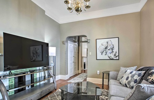 Milan House | Charming Uptown Duplex in Walkable Location!