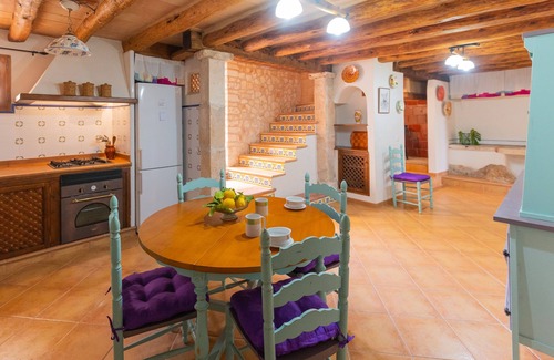 S Horta House | Charming Villa Can Xesquet