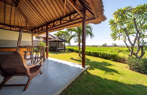 Kalisada Villa | Charming villa in gorgeous Buleleng ricefield and mountain view