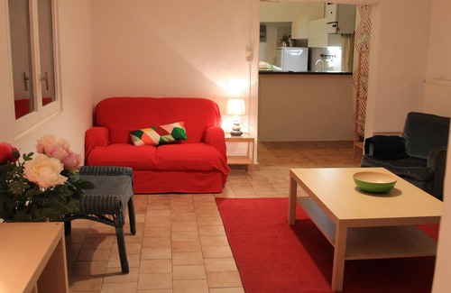 Seguret House | Charming Villa In Provence With Private Garden