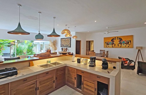 Padonan Villa | CHARMING VILLA JAVANEE IN CANGGU 15 MIN FROM BEACH
