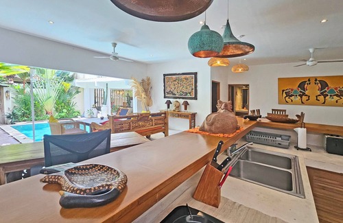 Padonan Villa | CHARMING VILLA JAVANEE IN CANGGU 15 MIN FROM BEACH