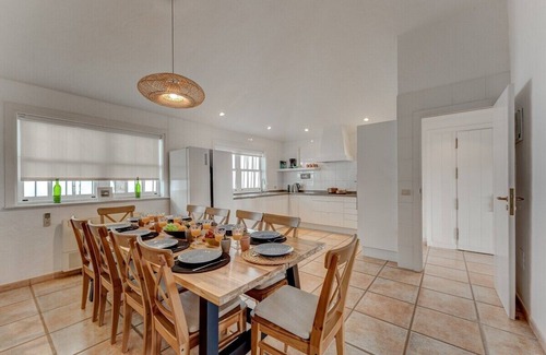 Armenime Villa | Charming Villa with private and heated pool