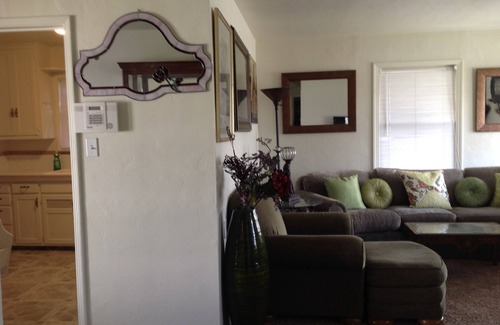 Riviera - Westchester House | Charming vintage 2/1 house in Westchester DT! Close to restaurants, bars, park!