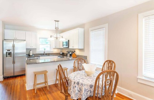West Annapolis House | Charming West Annapolis Cottage home
