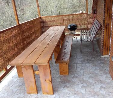 Chvojnica Ski Chalet | Chata Pavlinka