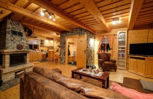 Tatranska Lomnica Ski Chalet | Chata pri rozprávkovom potoku - Chaty Rozprávkovo