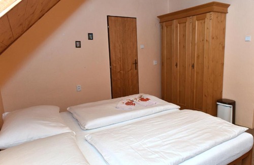 Jestrabi v Krkonosich Cabin | Chata Slunečná