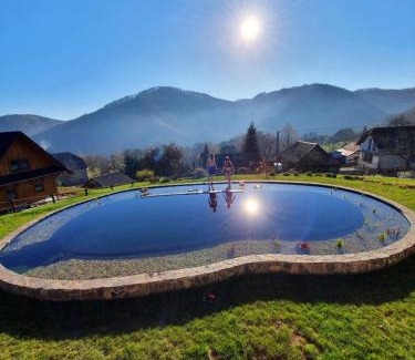 Nova Bana Villa | Chata VČELÁRIK