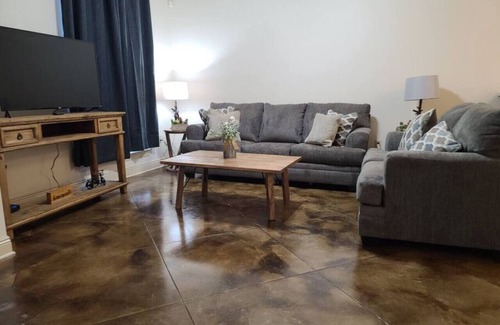 Pine Grove Apartment | Chateau 15, spacious townhouse in Tickfaw, LA