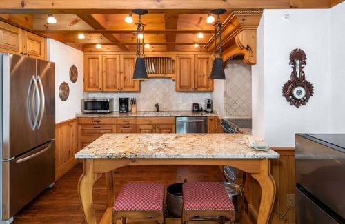 Vail Condo | Chateau Christian | 310 - 2 Bedroom Platinum