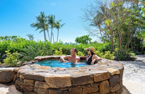 Siesta Key House | Chateau de la Siesta | Private Beachfront, Lagoon Pool, Lanai Bar & Stunning Gulf Views