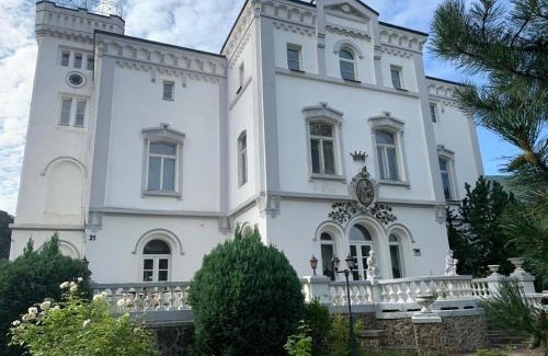 Osek Hotel | Chateau Franz
