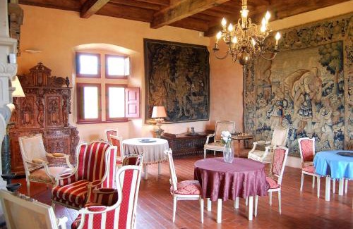 Mouret Bed & Breakfast | CHATEAU LA SERVAYRIE - Chambre d'hôtes