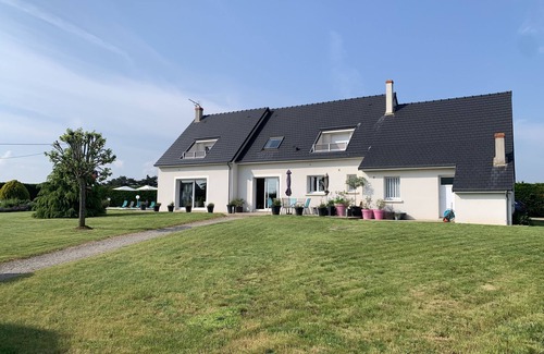 La Chapelle-Vendomoise Villa | Chateaux de la Loire zoo de beauval villa climate 8+2beds heated pool