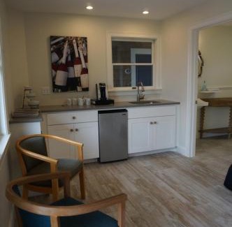 South Chatham Hotel | Chatham Tides
