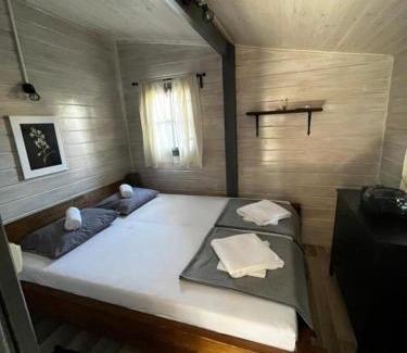 Pakostane Resort | Chatka Daisy A,B