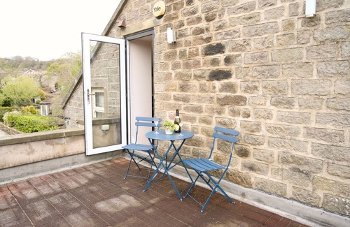 Baslow Apartment | Chatsworth Apartment No 5 - Sleeps 4