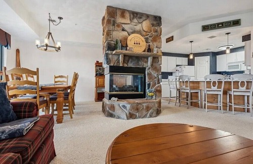 Seven Springs Condo | Check in Early! 3-bedroom condo in awesome Champion with AC, Wi-Fi, and Fun!