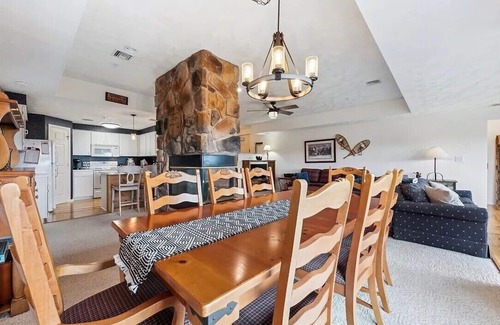 Seven Springs Condo | Check in Early! 3-bedroom condo in awesome Champion with AC, Wi-Fi, and Fun!