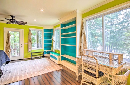South Carolina Lakes & Blackwater Rivers Cottage | Cheery Swansea Home on Calmont Pond w/Dock!
