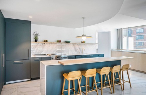 Lincoln Square Apartment | Cheery UES 2BR w/Gym & W/D, nr Riverside & Central Park, by Blueground