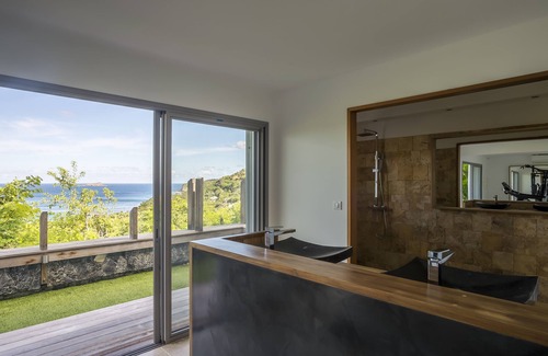 Anse de Lorient House | Chef included by Fantasia Villas: Villa Aurea