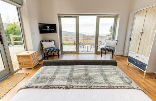 Leckhampton House | Cheltenham View Lodge