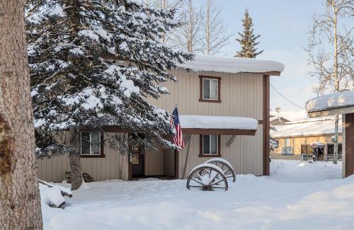 Fairbanks Hotel | Chena Hot Springs Resort