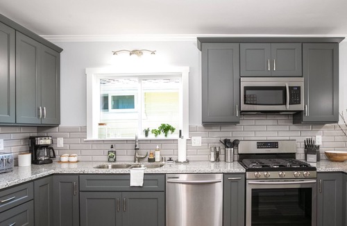 Capitola House | Cherry Cottage in Capitola