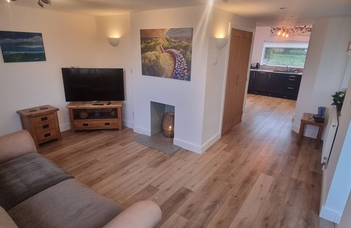 Wigton Cottage | CHERRY CROFT, family friendly, with a garden in Bowness-On-Solway