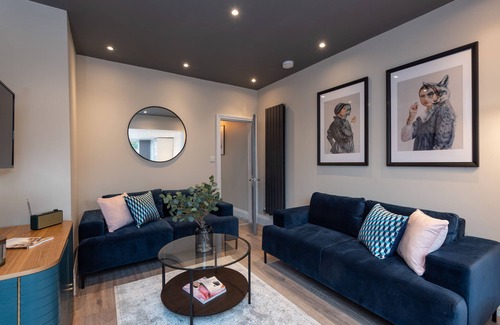 Shrewsbury Cottage | Cherry Orchard - a holiday let that sleeps 6 guests in 3 bedrooms