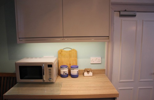 Dartmouth House | Cherubs Nest Private vacation home