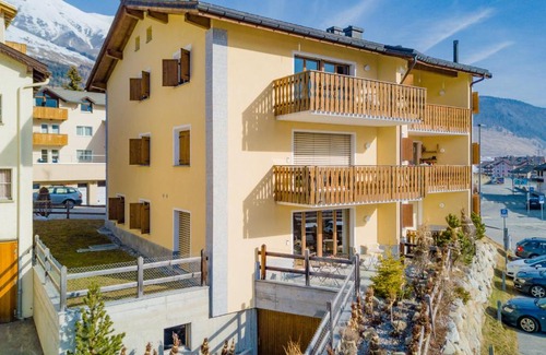 Zuoz Apartment | Chesa Murmina No. 1