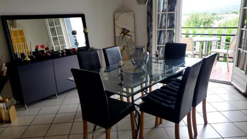 Cournon-dʼAuvergne House | chez houria appartement pour 2 personnes