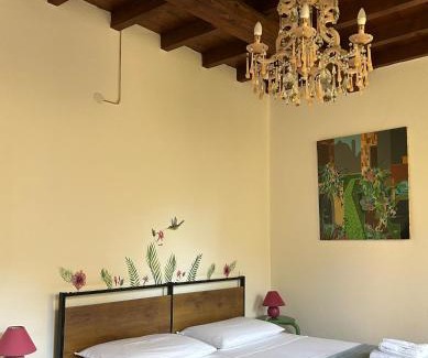 Ferrara House | Chez Madame