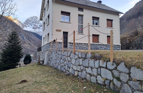 Gavarnie-Gedre Apartment | Chez Philou Appartement Tout Équipé de 4 Chambres Pour 8 Personnes a Gavarnie