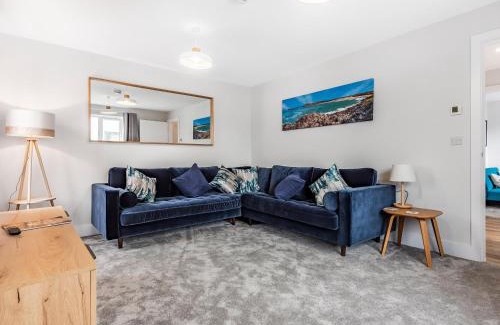 Crantock House | Chi Gwynn