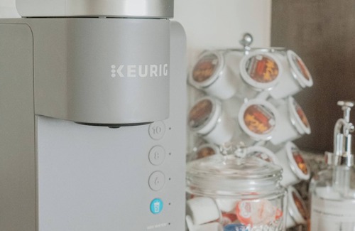 West Allis Apartment | Chic 1-bedroom apartment in cool West Allis with AC, fitness room