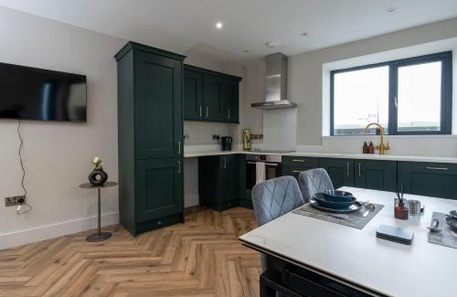 Portrush Apartment | Chic 37 West Luxury apt - Portrush