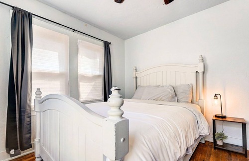 Central Oklahoma City Apartment | Chic Duplex Haven I Steps from Paseo Arts District