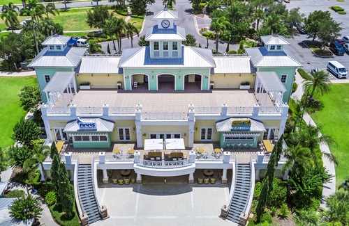 Galilee House | Chic Home near Disney with Waterpark Access in Reunion Village with Resort Amenities - 7962H