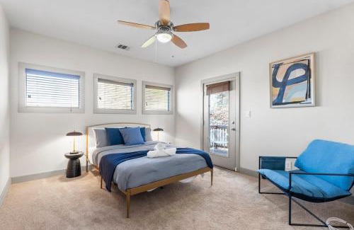 Galindo House | Chic & Homey 3-BR Close to Downtown Heart of 704