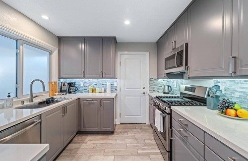 Laguna Hills House | Chic Nest parent’s favorite! Irvine, Laguna, Best location!